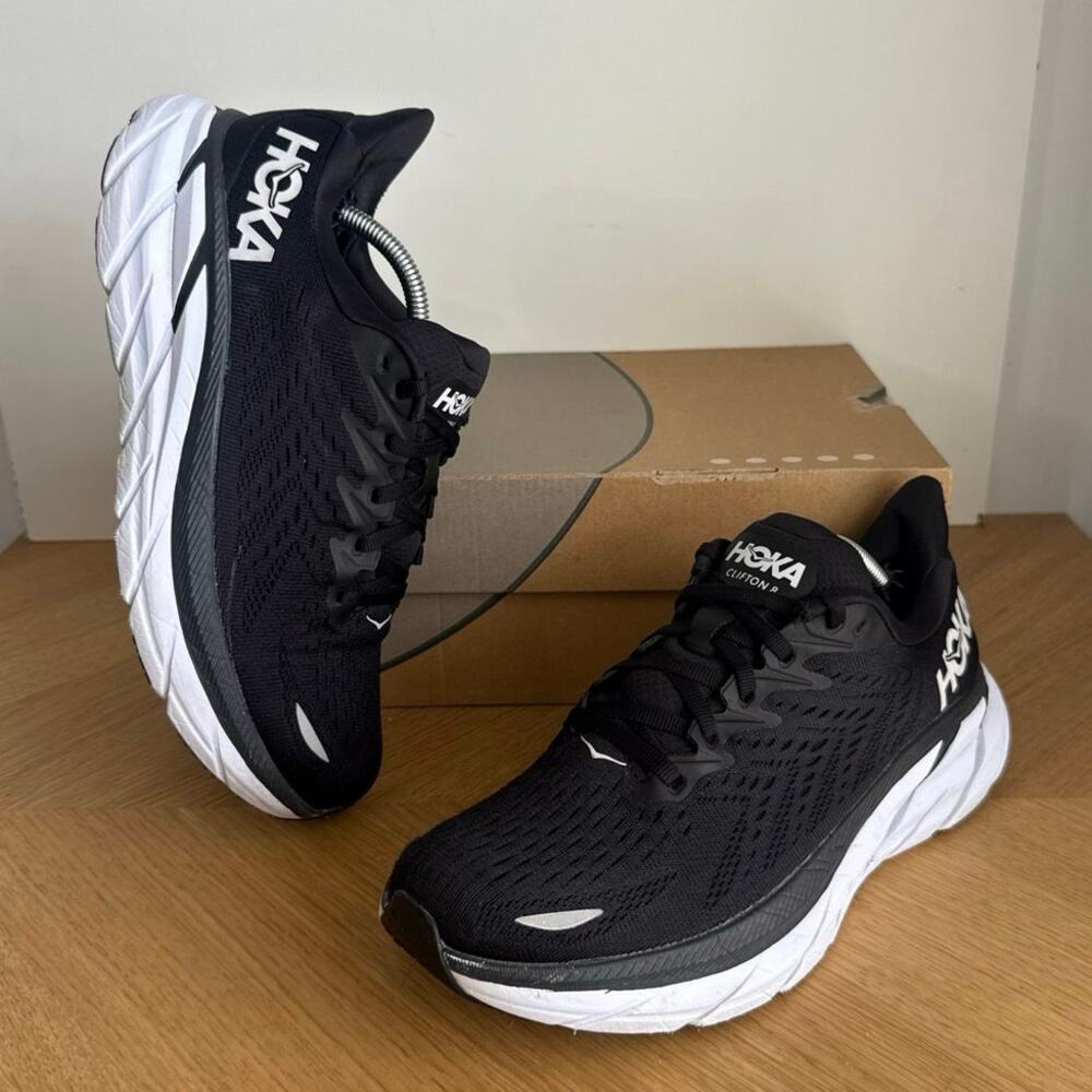 HOKA ONE ONE Clifton 8 Black/White Women Sneakers- SZ 8